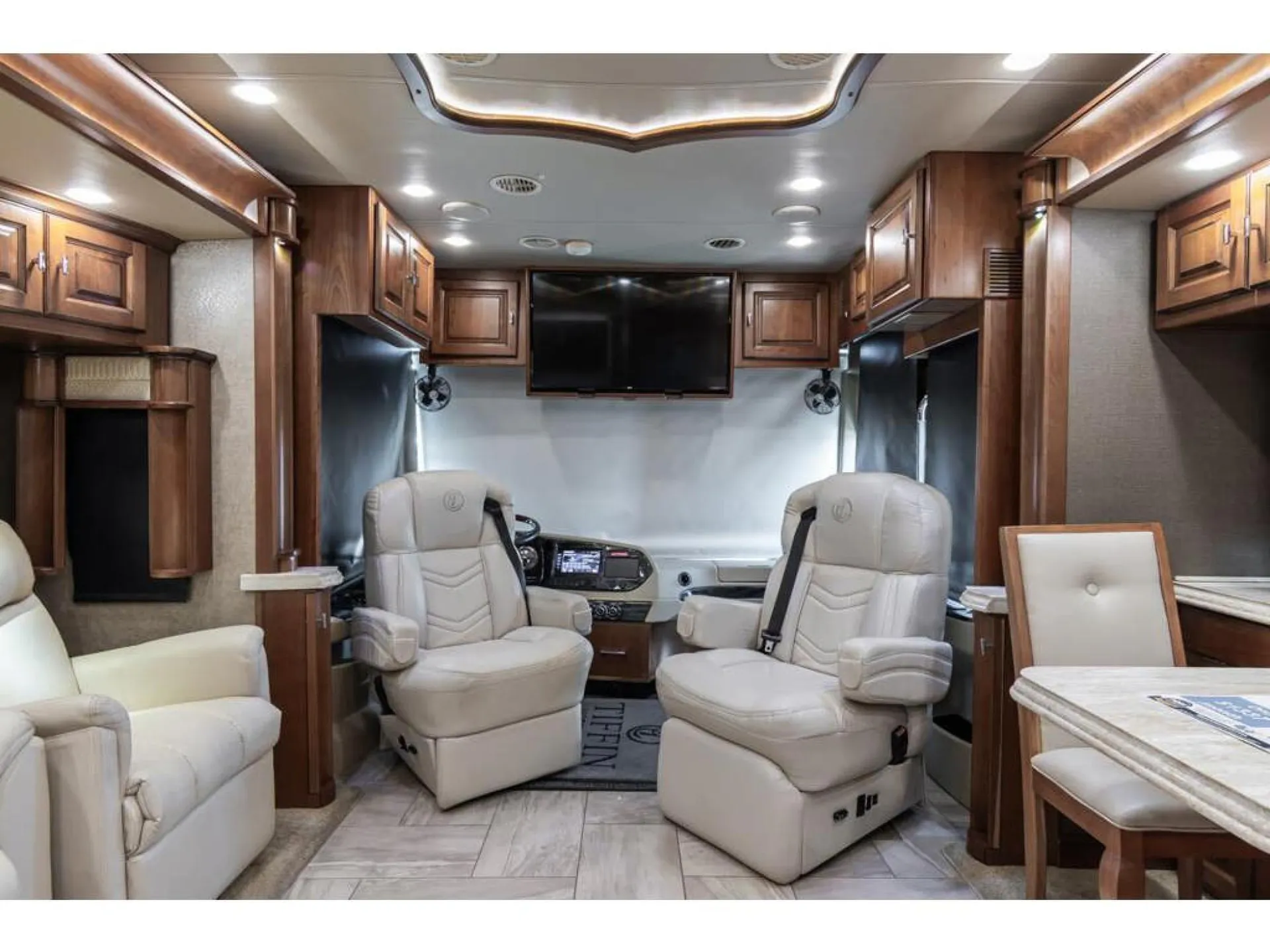 2018 Tiffin Allegro Bus 40 AP - Photo 4