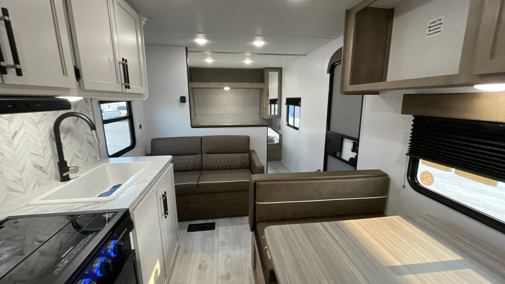 2025 Keystone Springdale Classic 260BHCWE — living area main