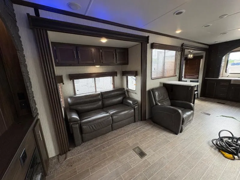 2020 Forest River RV Cherokee Destination Trailers 39CL - Photo 4
