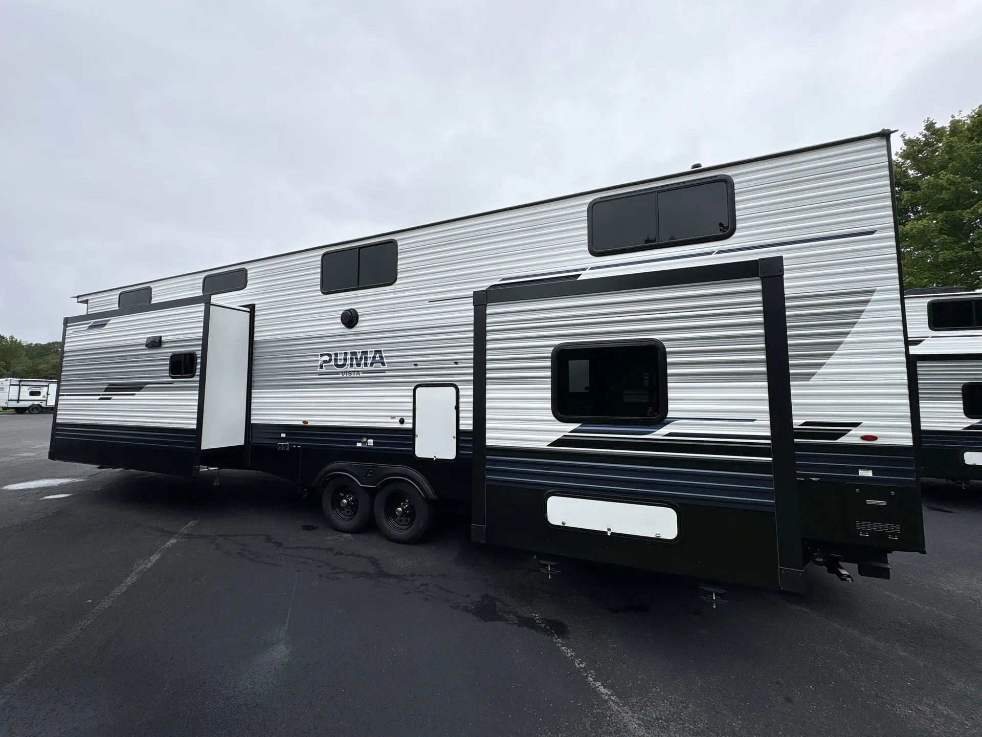 2027 Forest River Puma Vista 402LFT — off campside