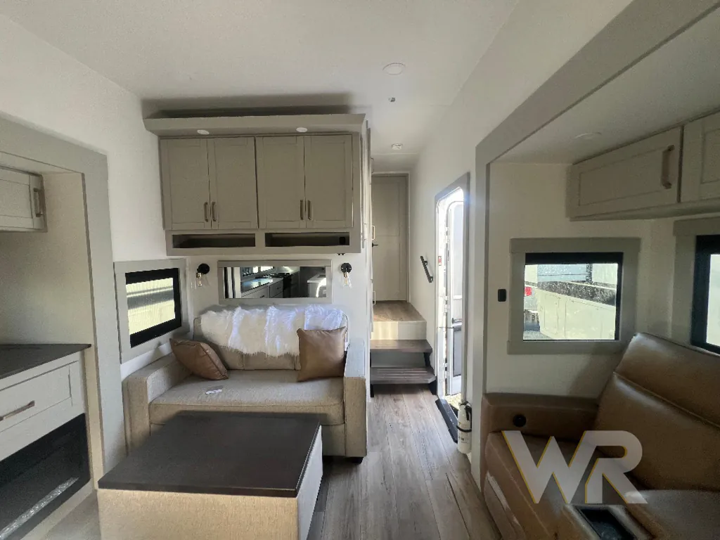 2026 Brinkley Model Z 3420, Photos photo 17