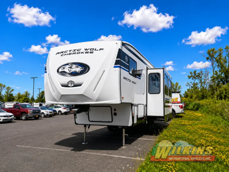 2026 Forest River Cherokee Arctic Wolf 285OPT - Photo 3