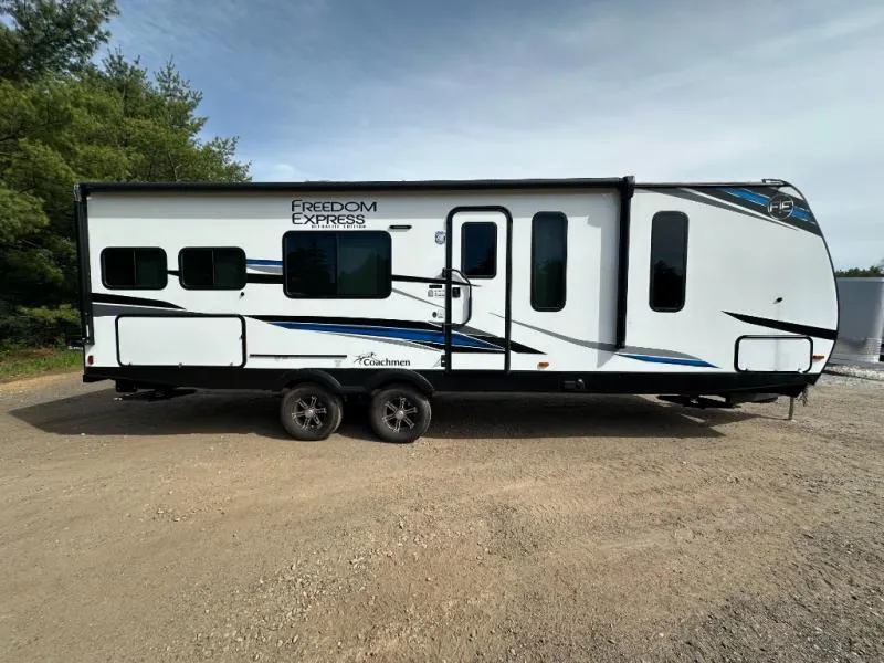 2024 Coachmen Freedom Express Ultra Lite 274RKS - Photo 4