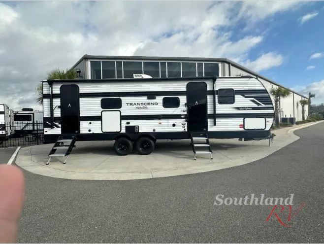 2026 Grand Design Transcend Xplor 27DBX - Photo 4