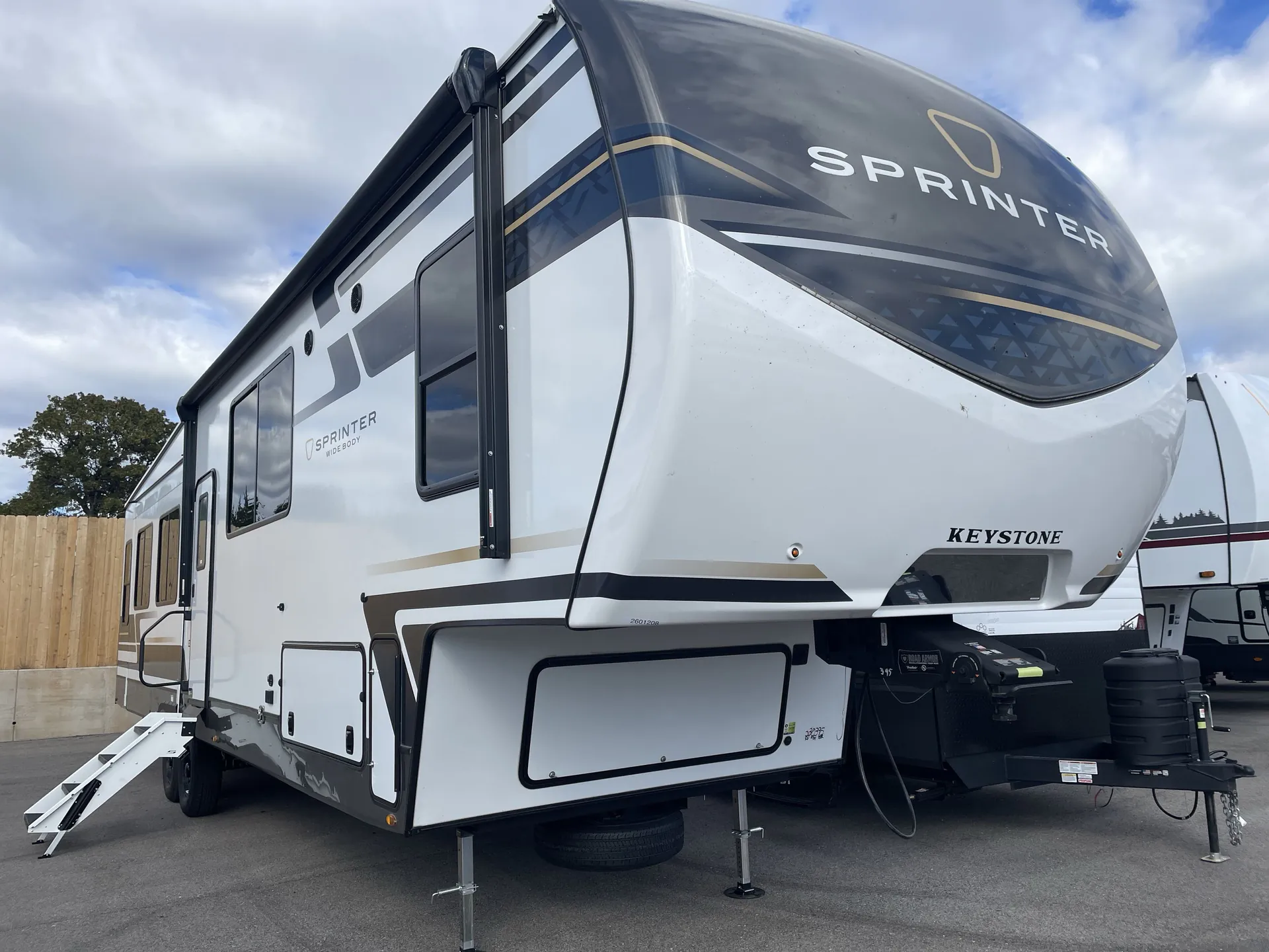 2026 Keystone Sprinter 3590LFT - Photo 2