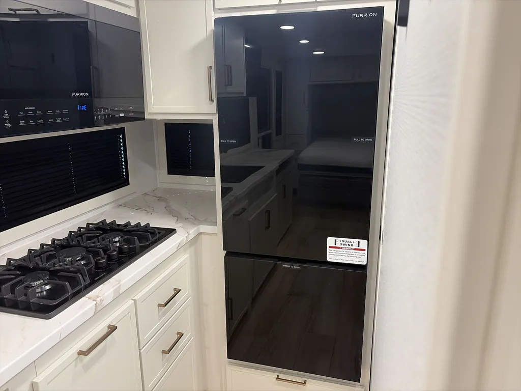 2026 Brinkley Model Ix 20X, Photos photo 8