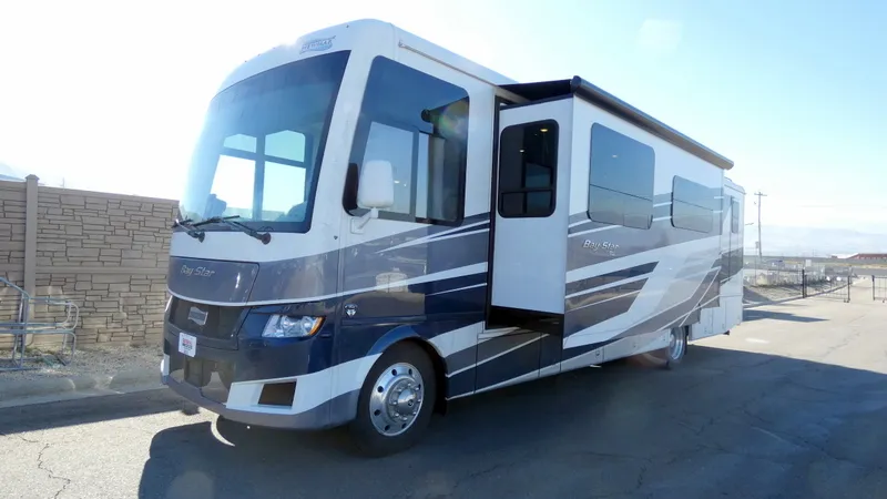 2026 Newmar Bay Star 3609 - Photo 2