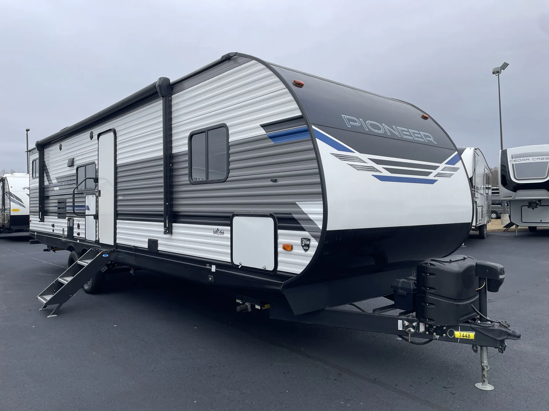 2023 Heartland Pioneer BH322 - Photo 2