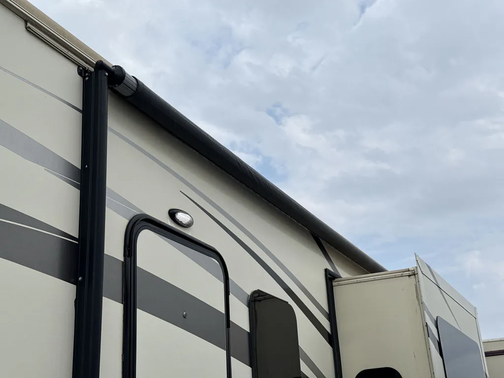 2018 Forest River RiverStone 39FK, Photos photo 26