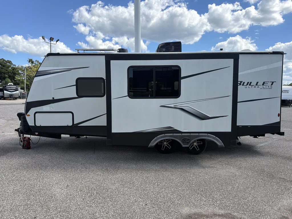 2022 Keystone Bullet 221RBS, Photos photo 4