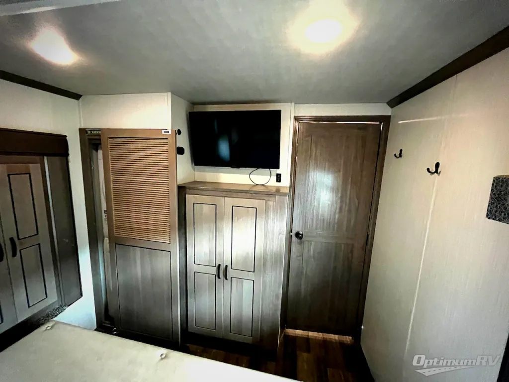 2021 Forest River Cedar Creek 385TH, Photos photo 30