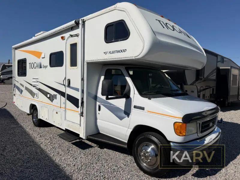2008 Fleetwood RV Tioga Ranger 25G - Main photo