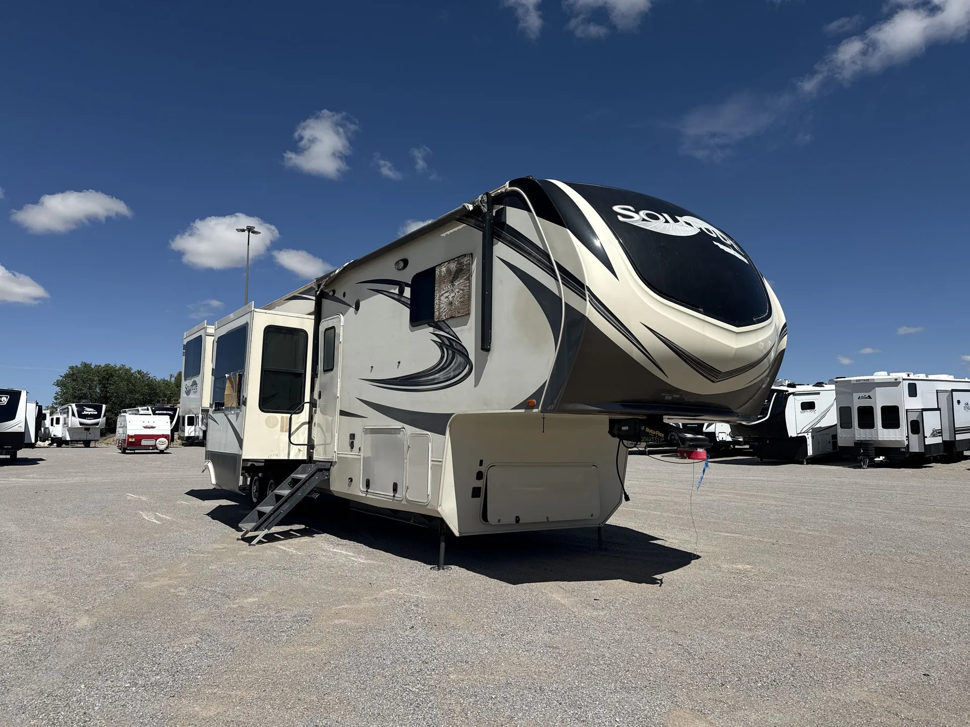 2019 Grand Design Solitude 375RES - Photo 2
