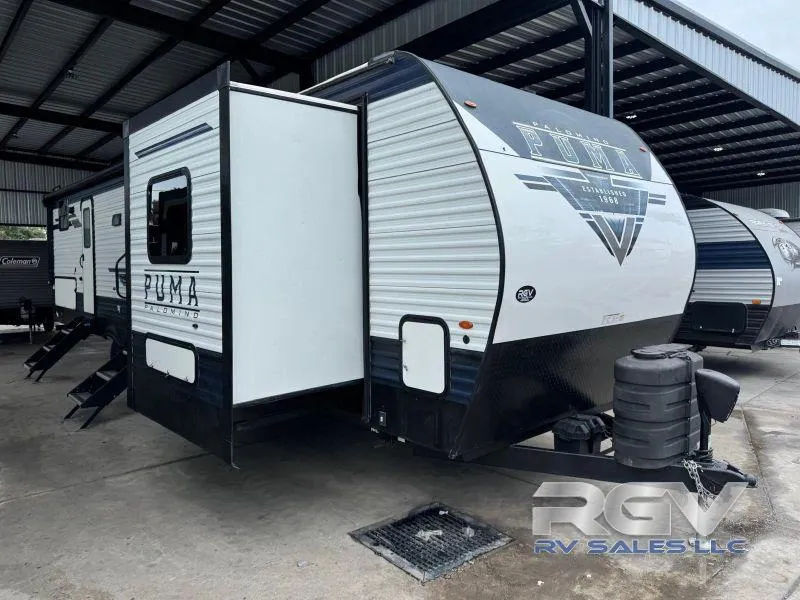 2024 Palomino Puma 32BHQS - Photo 2