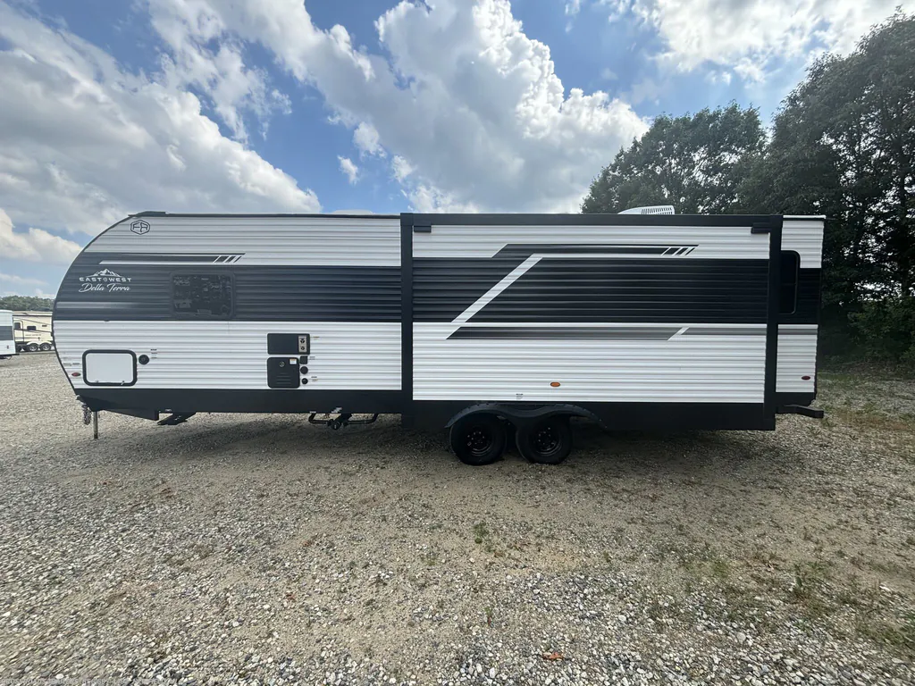 2025 East to West Della Terra 272RL, Photos photo 4