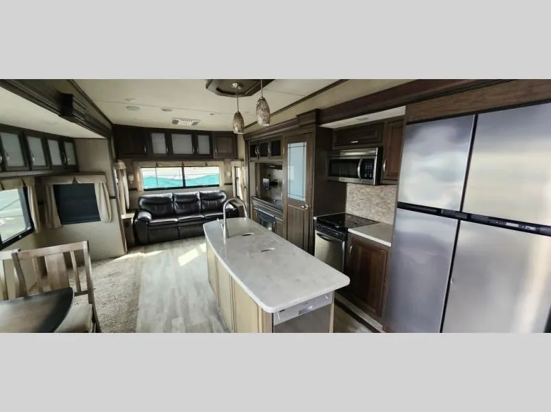 2017 Grand Design Solitude 369RL - Photo 3