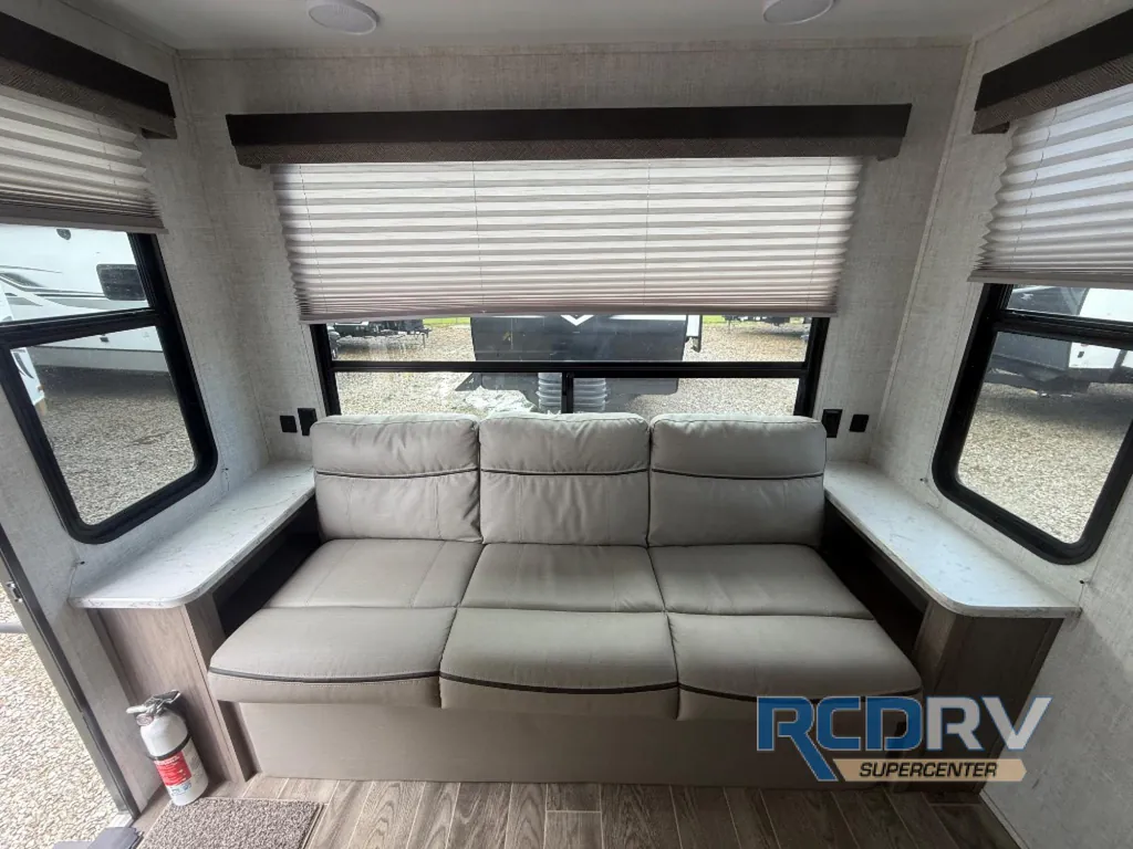2022 Gulf Stream RV Kingsport Ultra Lite 24RLS, Photos photo 5
