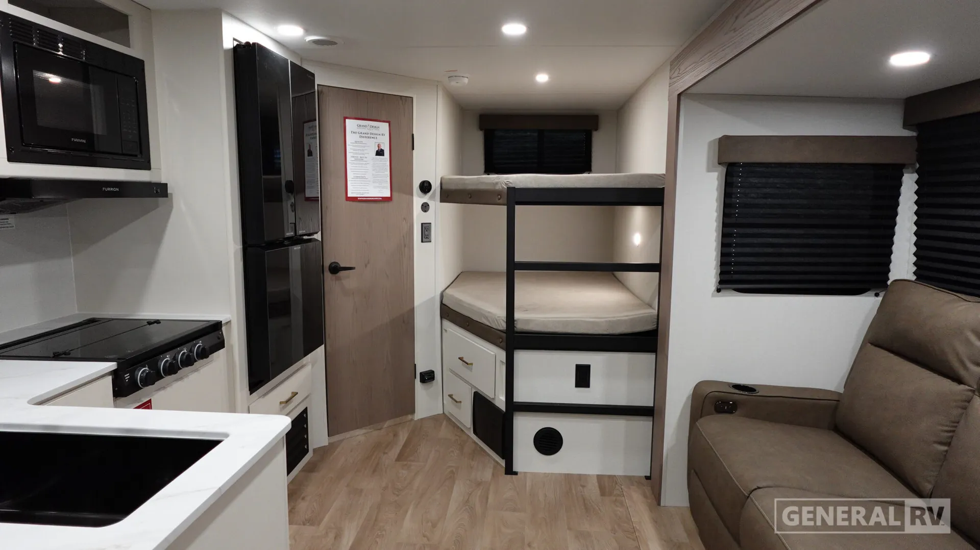 2027 Grand Design Transcend Xplor 23BHX - Photo 3