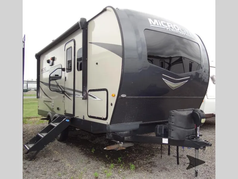 2022 Forest River Flagstaff Micro Lite 21DS - Photo 2
