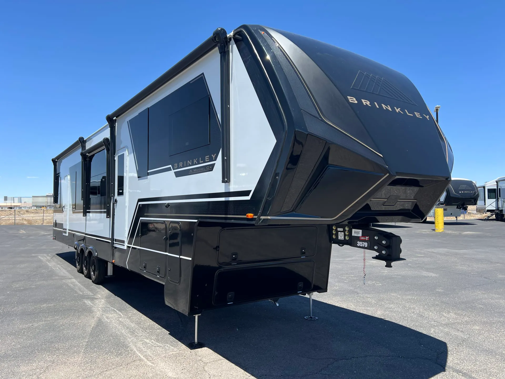 2026 Brinkley Model Gx 4000x - Photo 2