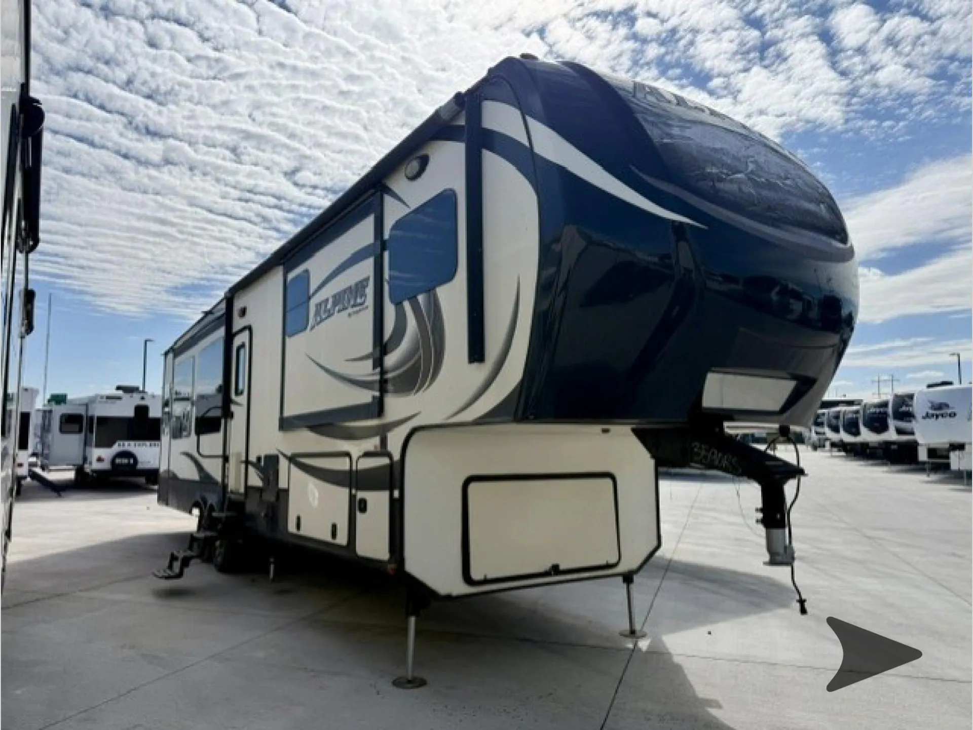2014 Keystone Alpine 3590RS - Photo 3