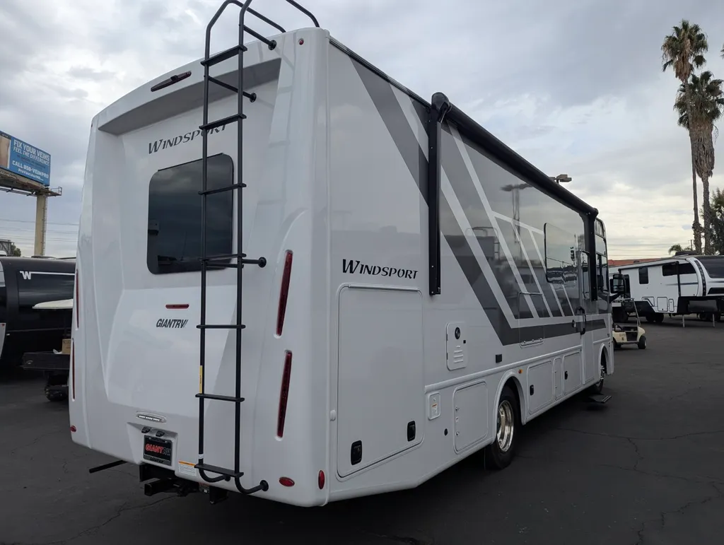 2026 Thor Motor Coach Windsport 29L, Photos photo 5