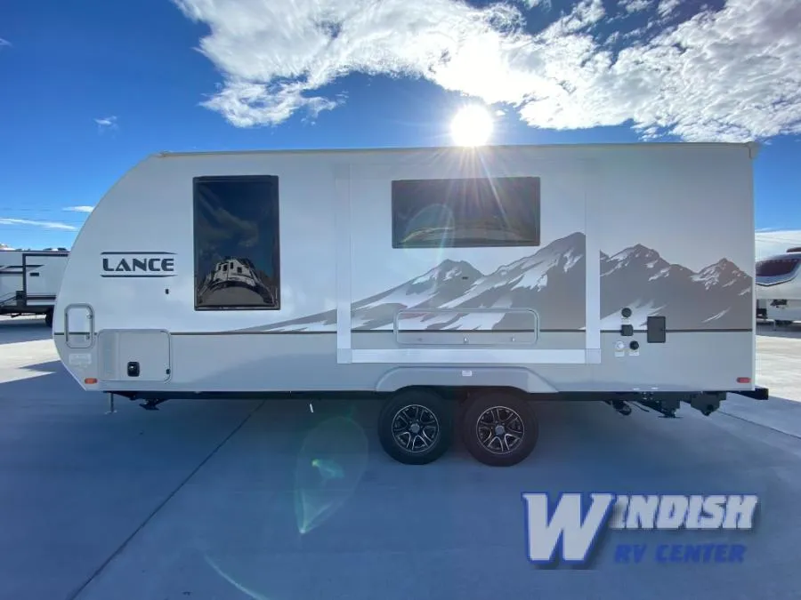 2026 Lance Lance Travel Trailers 1995 - Photo 4