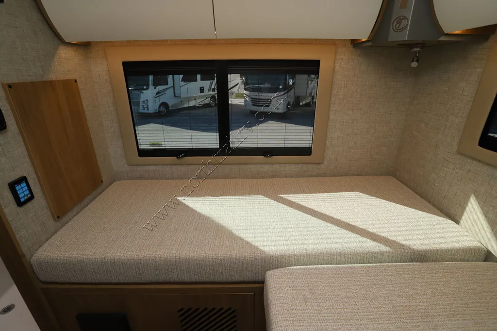 2026 Tiffin Wayfarer 25 XLW, Photos photo 6