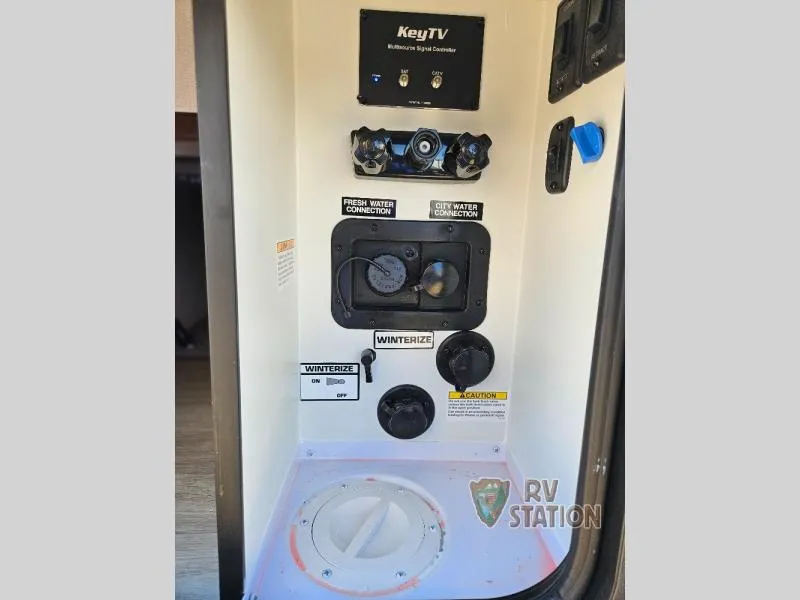 2025 Keystone RV Passport Super Lite 2660RL - Photo 4