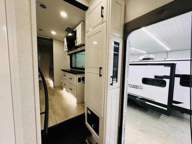 2026 Jayco Pinnacle 36FBTS, Photos photo 39