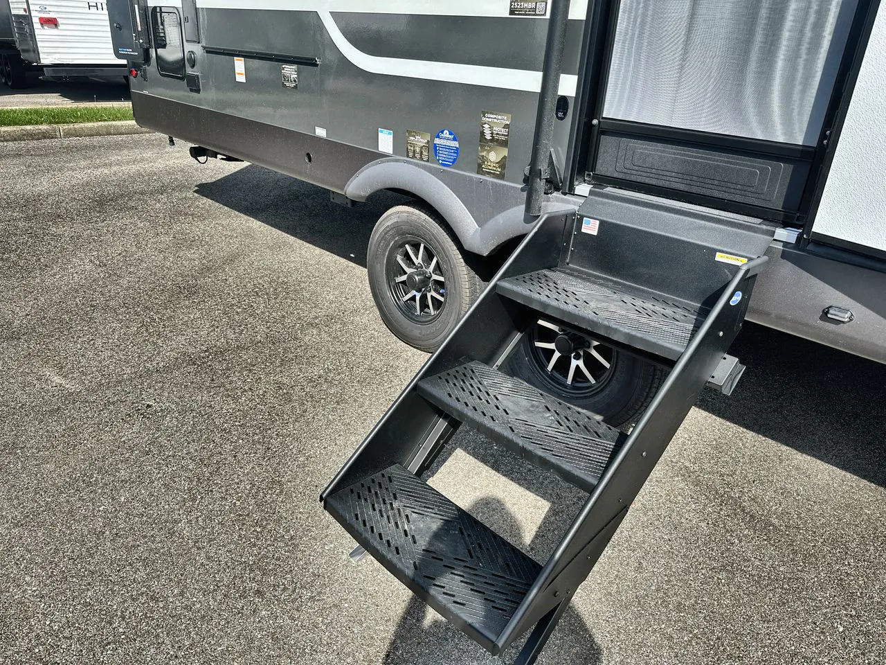 2027 Forest River Rockwood Mini Lite 2523MBR - Photo 4
