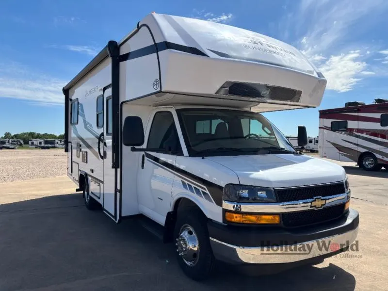 2026 Forest River Sunseeker LE 2350LE CHEVY - Photo 2