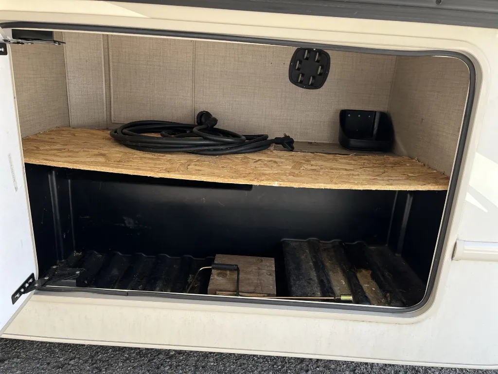 2020 Thor Motor Coach Quantum KW29 - Photo 4