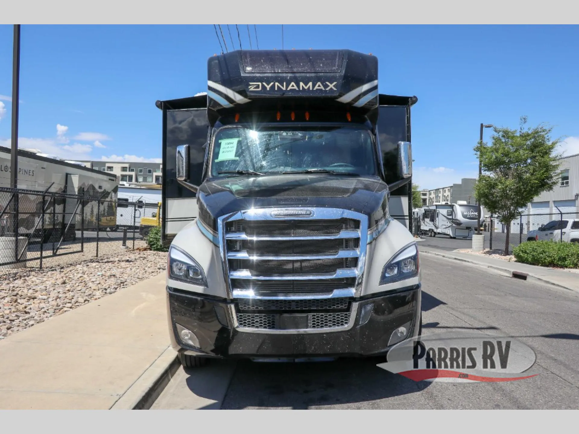 2027 Dynamax Corp Grand Sport 45CB - Photo 4