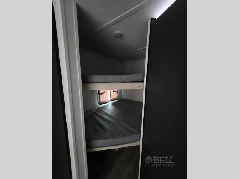 2026 Shasta RVs i-5 Edition 527BHS, Photos photo 44