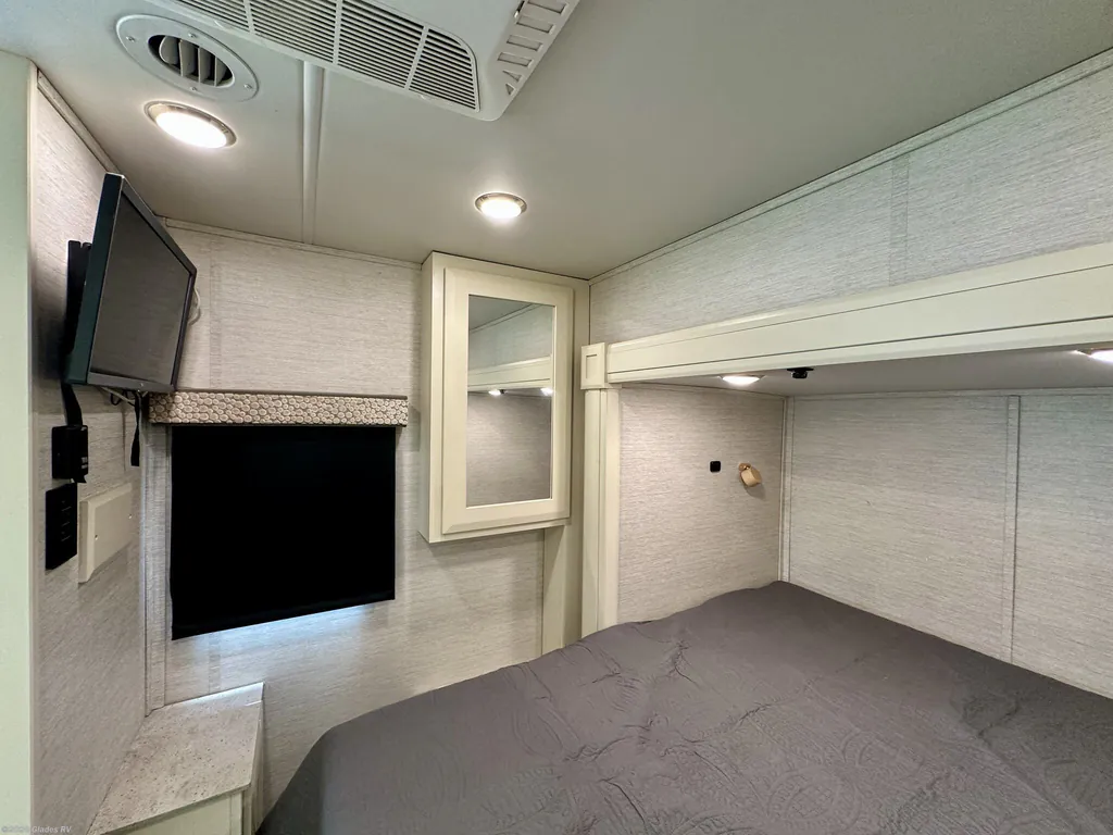 2021 Tiffin Wayfarer 25 SW, Photos photo 13