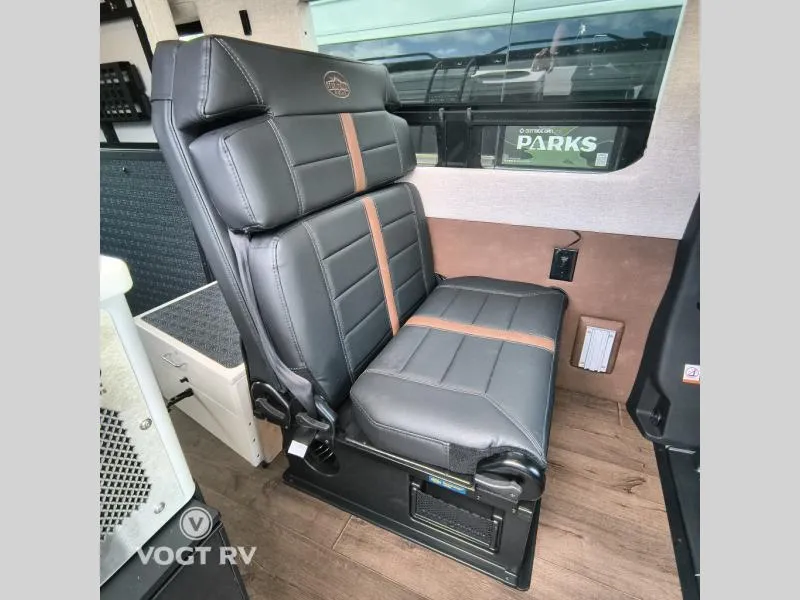 2026 Storyteller Overland Classic New    CLASSIC MODE - Photo 3