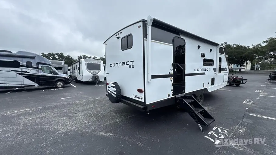 2026 KZ Connect SE C221RBSE - Photo 3