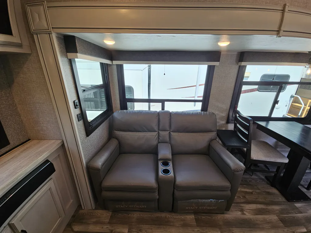 2022 Jayco Eagle HT 24RE, Photos photo 9