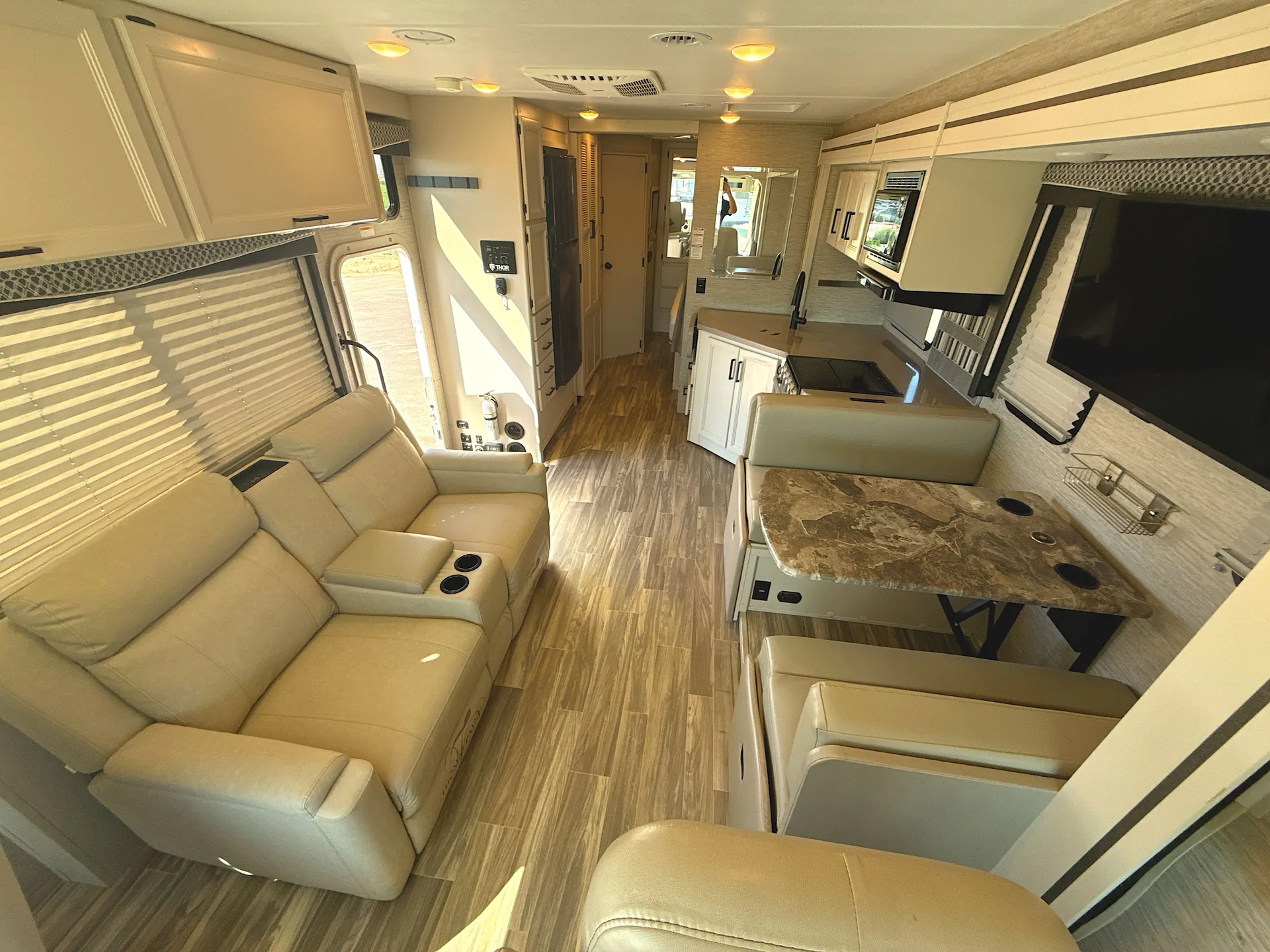 2023 Thor Motor Coach A.C.E 29G — living area main