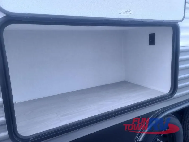 2026 Coachmen Clipper 25QBH - Photo 3