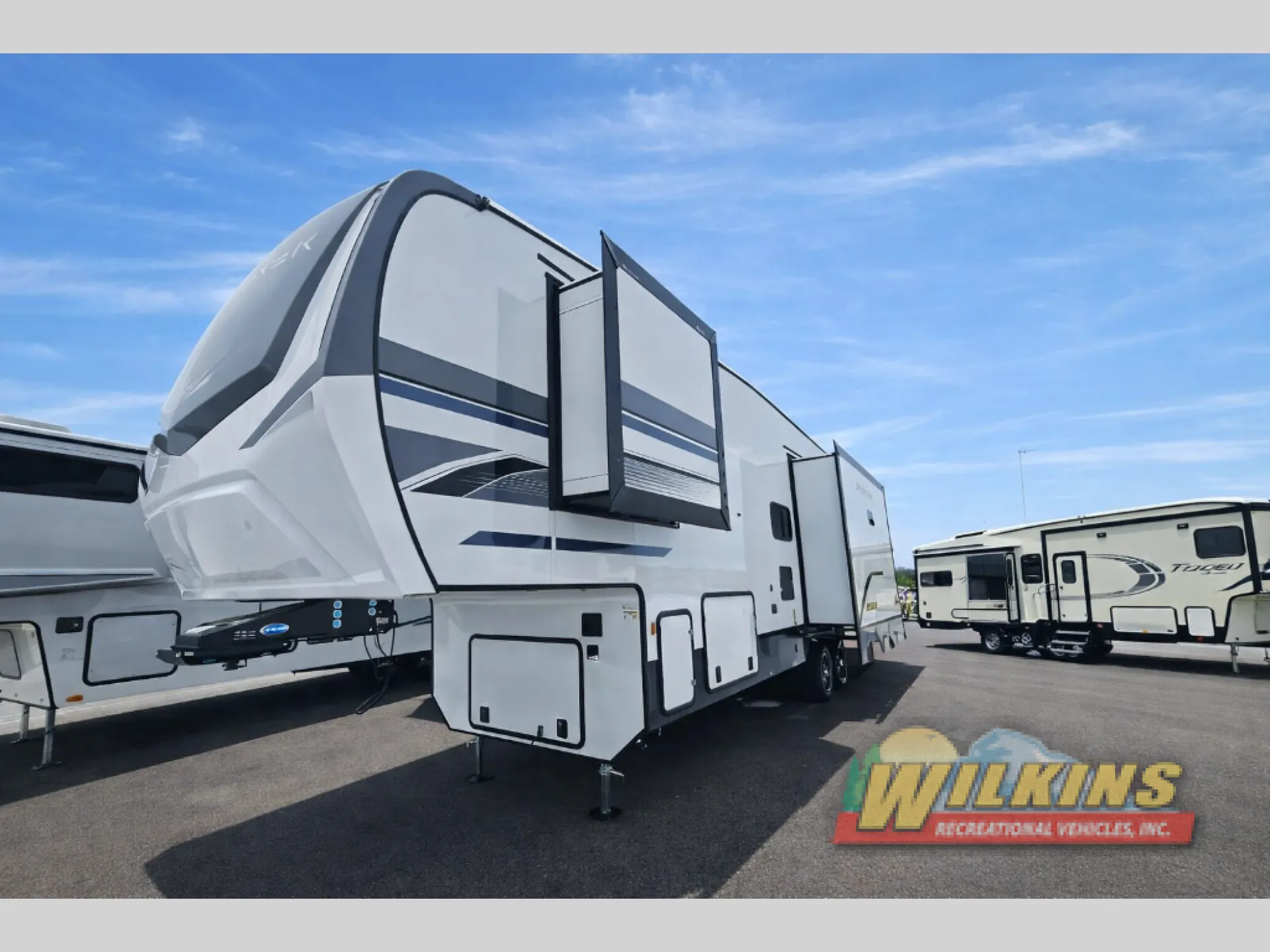 2026 Venture RV SportTrek STF303VIK - Photo 4