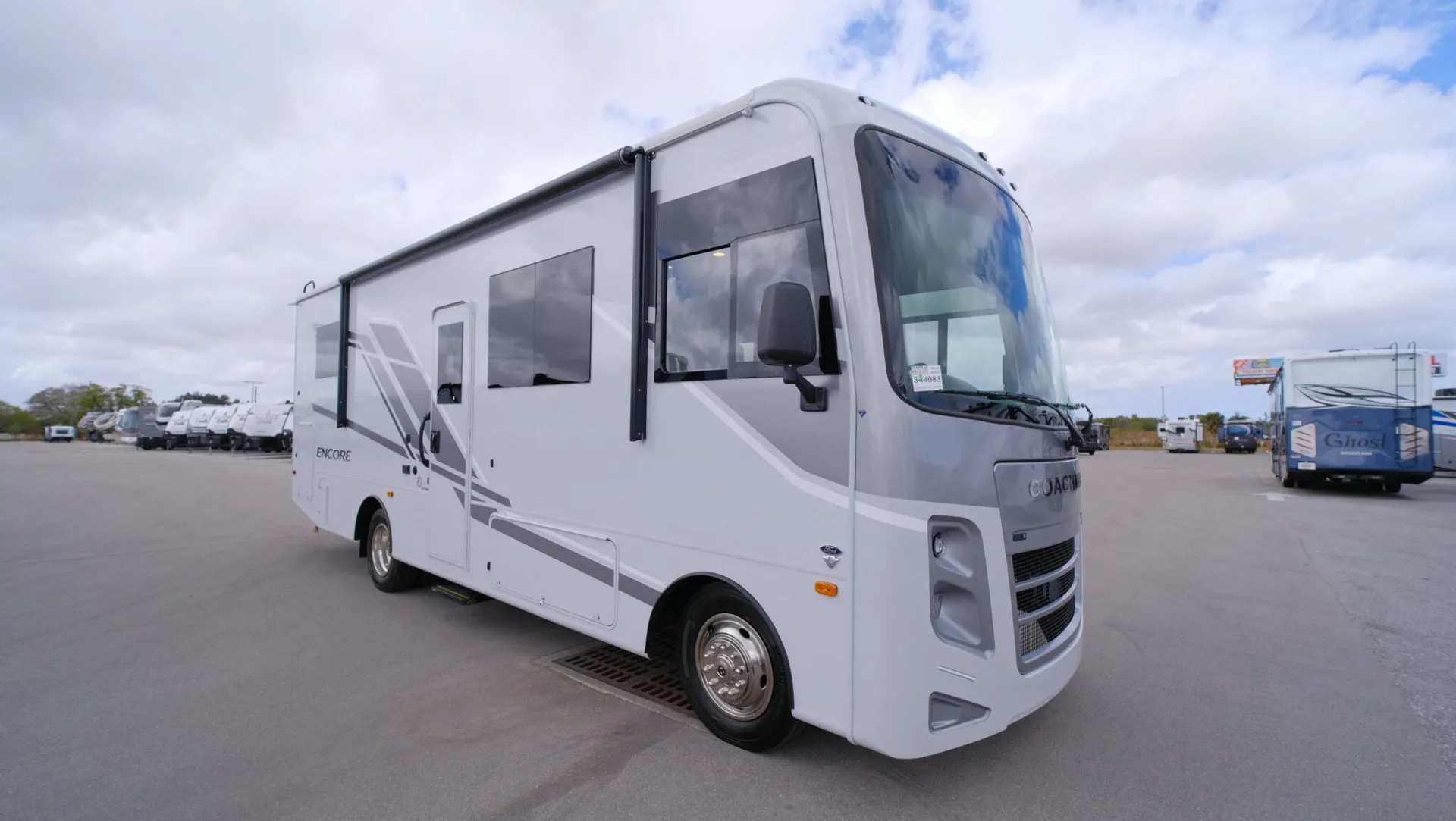 2026 Coachmen Encore SE 27XPS - Photo 2