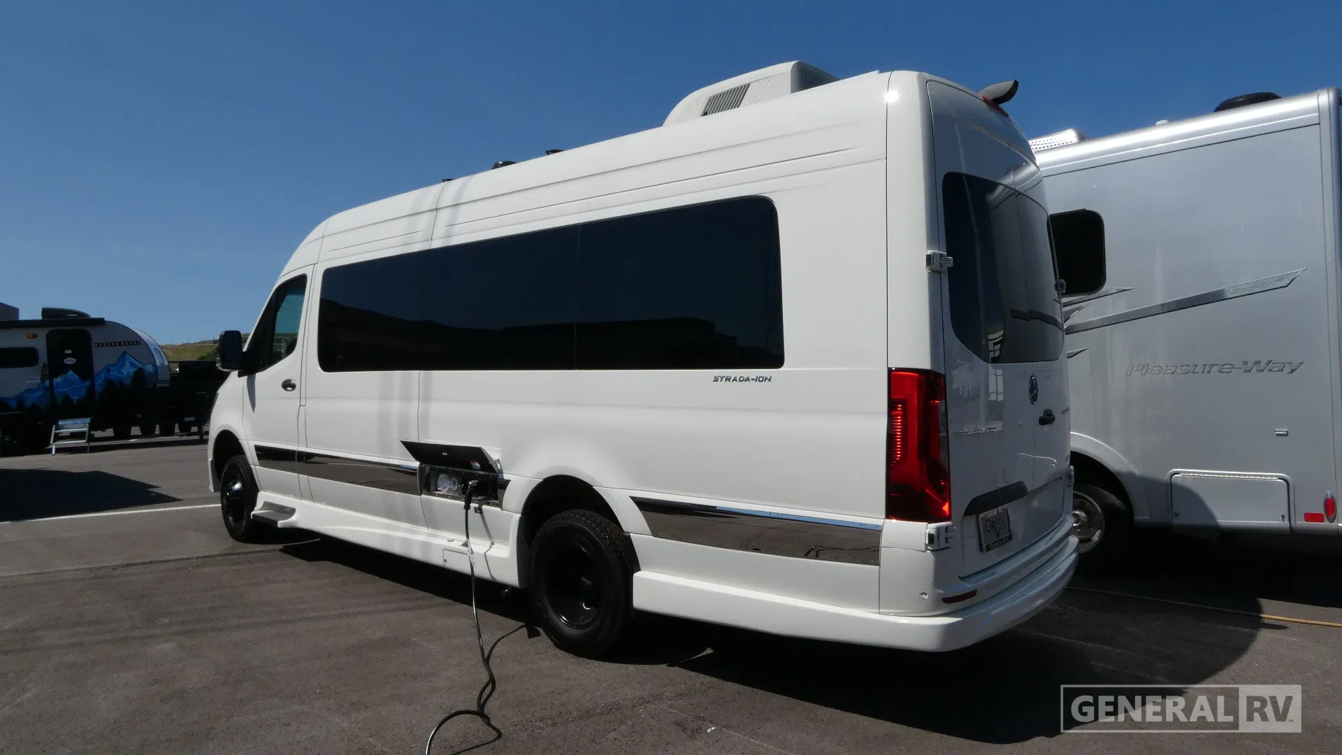 2027 Grech Motors Strada-ion Tour AWD - Photo 4