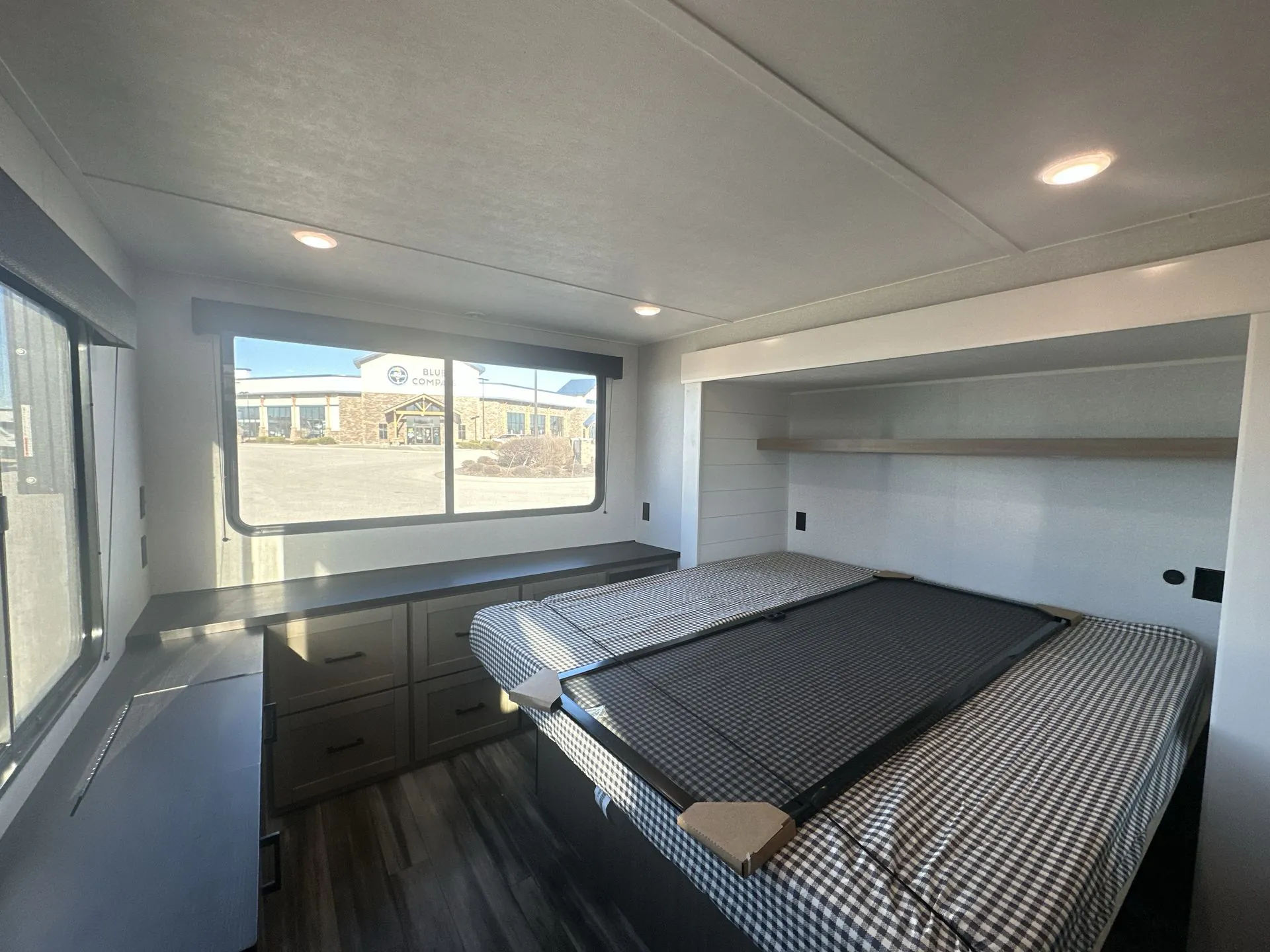 2026 Jayco Jay Flight Bungalow 401LOFT DS - Photo 4