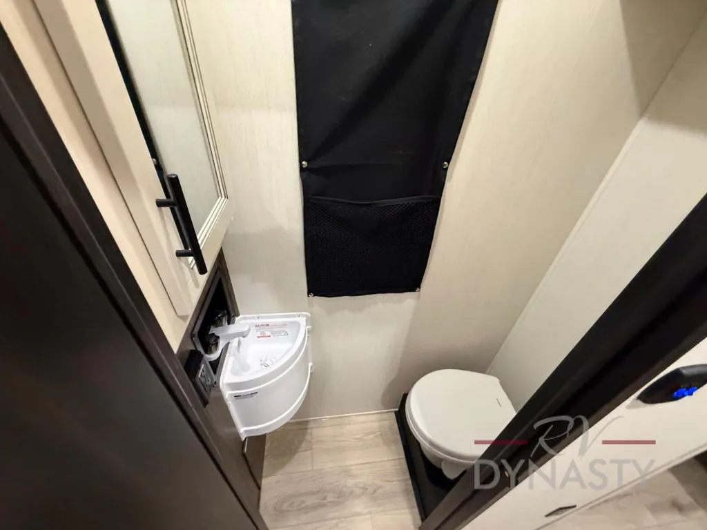 2026 Forest River Vengeance Rogue Armored 32L132, Photos photo 34