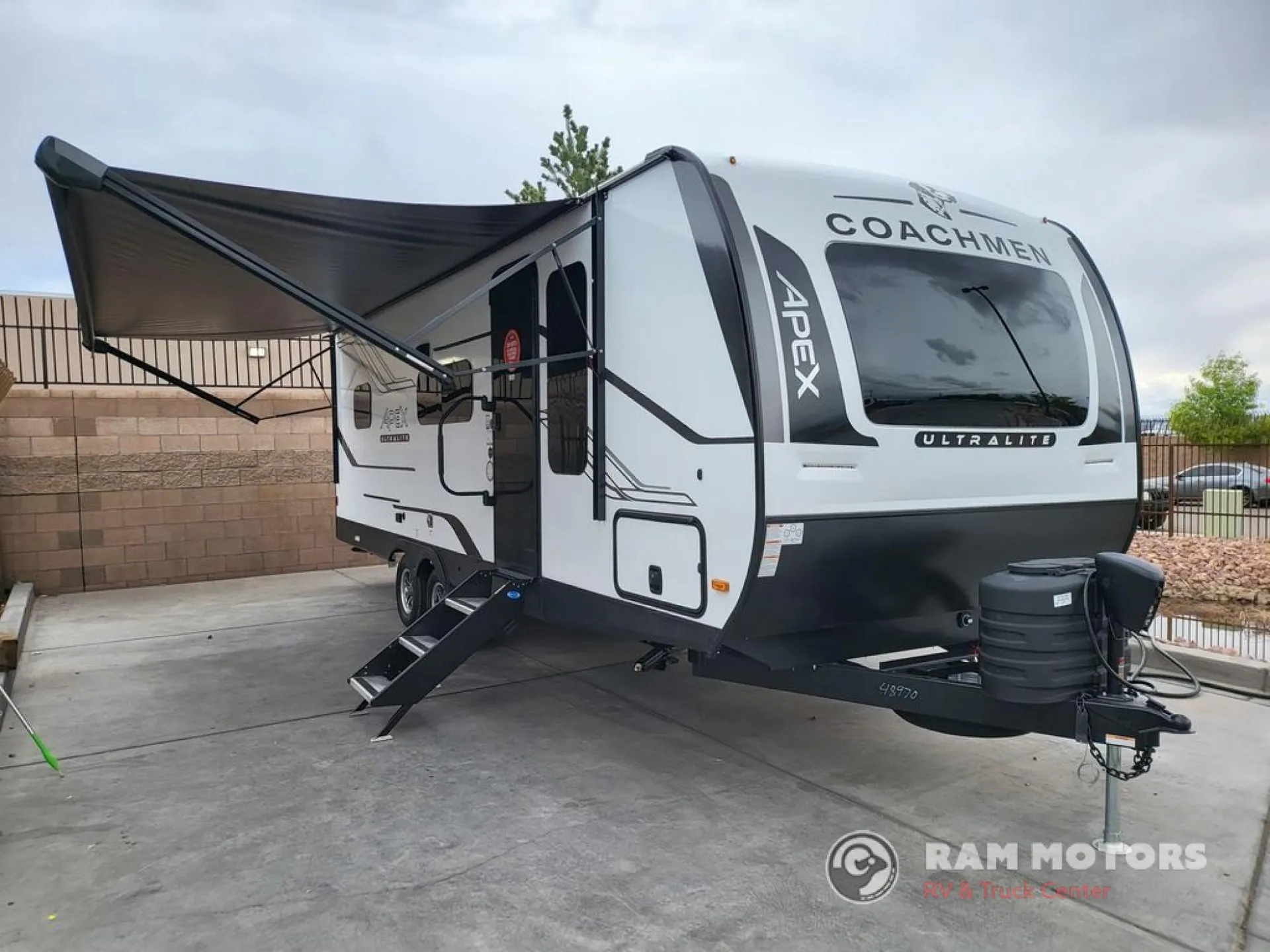 2025 Coachmen Apex 241BHS - Photo 2