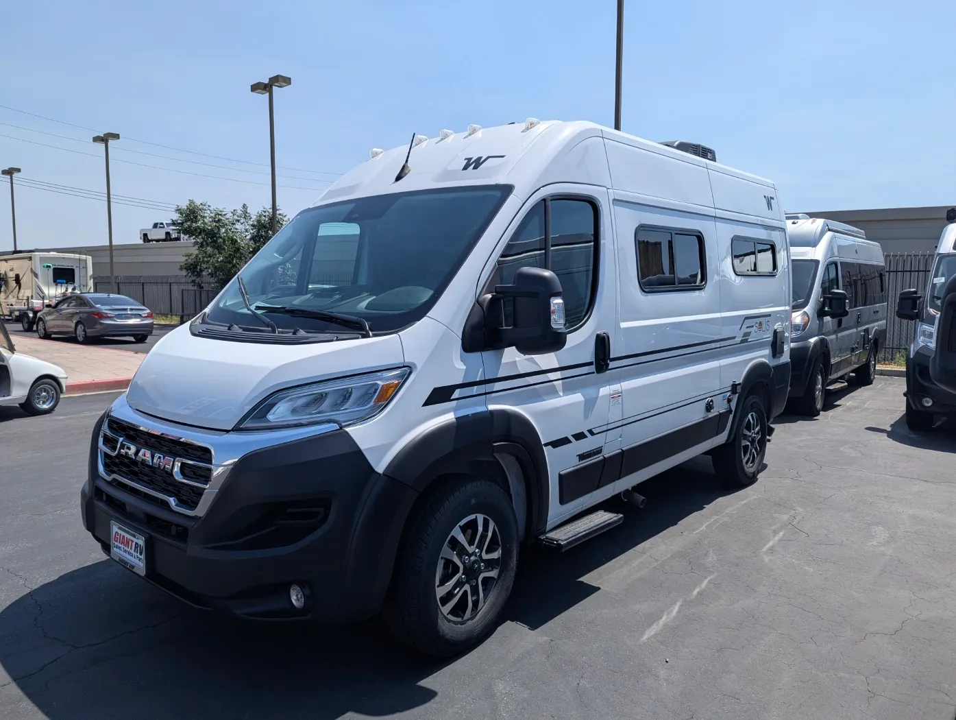 2026 Winnebago Solis Pocket 36A - Photo 4