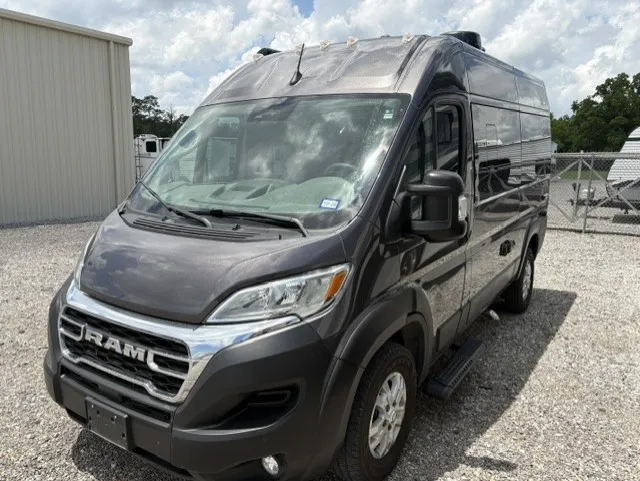 2025 Jayco Comet 18C - Photo 4