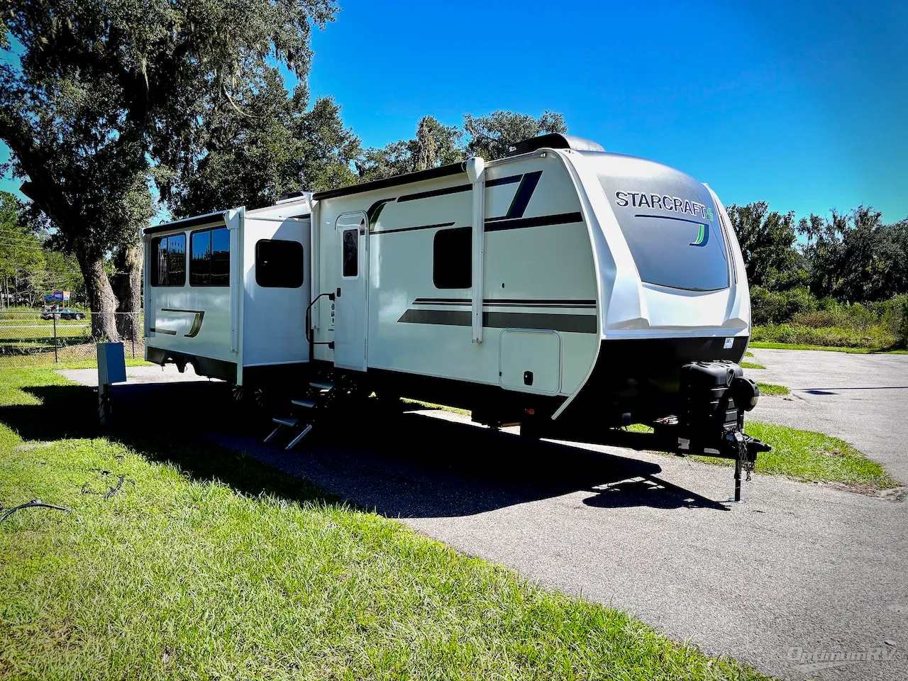 2025 Starcraft GSL 321BHS - Photo 2